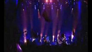 Coldplay - Everything&#39;s Not Lost - Glastonbury 2005