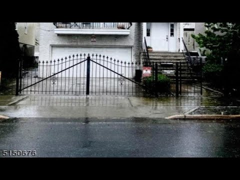 198-200 Murray St, Newark City, NJ Presented by Veronica Decunha.