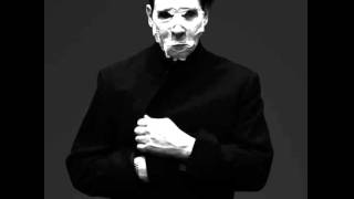 Marilyn Manson - Slave Only Dreams To Be King