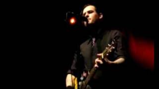 Benji wounded live (Good Charlotte)