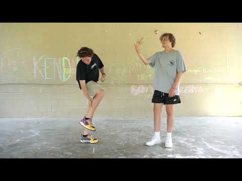 Kendama Game of 1UP - Alex Mitchell vs. Chad Covington