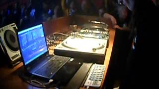 preview picture of video 'Squeeze Kore live @ Snow Beat - N.e.Tunes Floor - Discoteca Florida - Ghedi (BS) 05-01-2013'