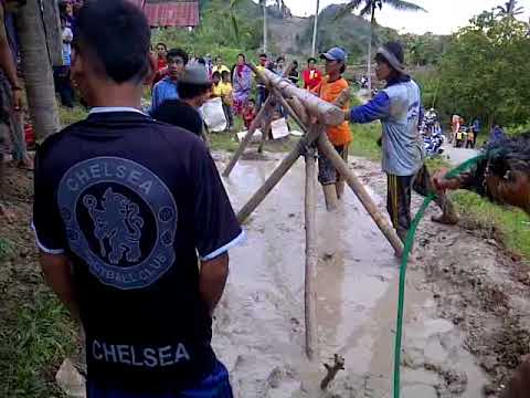 SIAMBO, NGAKAK BUSET