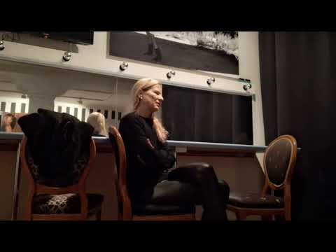 The End of Psychotherapy: Trust in the Therapist Not Possible, Simulation