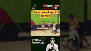 Download lagu truck driver faces thugs mp3