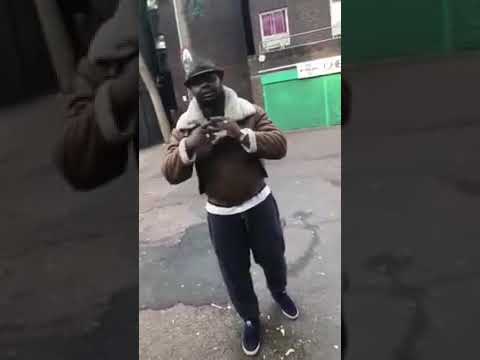 Af3ka #9thStreet - Alien