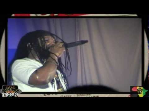 IRIE ITES SOUNDSYSTEM ft ras mc bean - when we dub di borderline \ pt5 @ bornem 10-03-2012