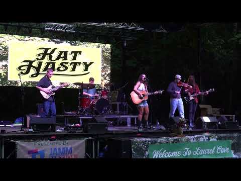 Kat Hasty "Where the Wildflowers Lay" 2024 Laurel Cove Music Festival Pineville KY 6-7-24 [live] 4K