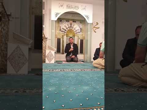 Hoxhë Menderez Alili - Amenerresulu (Kur'an, 15.05.2022) Xhamia IKD Debresh Effretikon Zvicër.