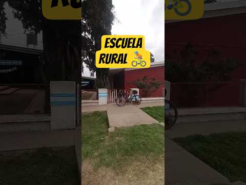 ¿Conocías esta escuela rural en el medio del campo santafesino? 🤔
