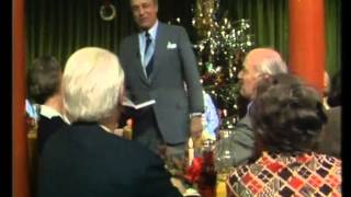 Helge Kjærulff- Schmidt fremfører Sikken voldsom trængsel og alarm