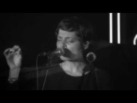 Melanie De Biasio -  Afro Blue (Montreux 2014)