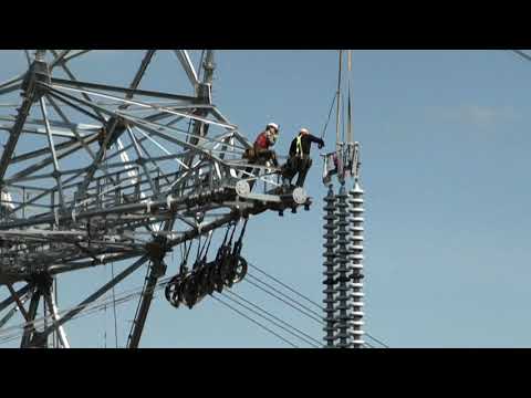 [K-MAX] 헬기 애자 취부(근접촬영)