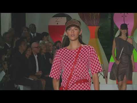 Akris Paris Woman SS 2018