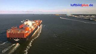 preview picture of video 'cuxhaven-webcam.de  -   Schiffe gucken in Cuxhaven'