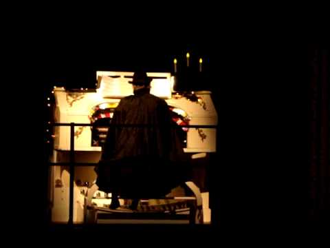 Kilgen Theatre Organ, at the Grand Theatre in Wausau WI, Toccata and Fugue