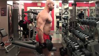 Как накачать быстро бицепсы с гантелями 30 кг! Техника выполнения сгибания рук стоя для больших рук.