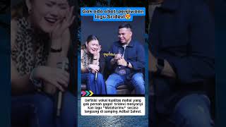 Download lagu Gak ada obat, penjiwaan lagu Sridevi! #sridevida5 #adibalsahrul #indosiar mp3