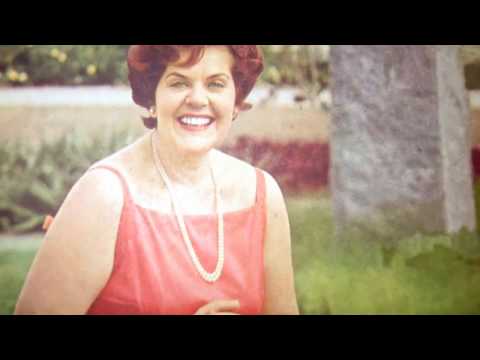 Maria da Graça - Camisa Amarela (A. Barroso) & Conversa Para Estrangeiro (C. de Souza) 1942 - Samba