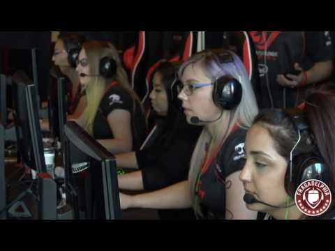 CLG Red vs Pupper Squad -Fragadelphia 9 - Group Stage