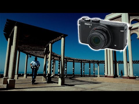 Pentax MX-1: The Best Street Photography Camera in 2025