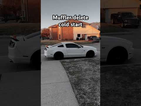 muffler delete V6. Setup:Bbk shorty headers ,H-pipe,muffler delete #americanmuscle #mustangs #v6