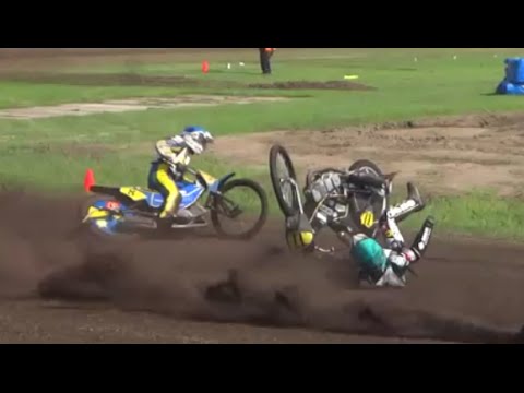 EK Grasbaanrace Staphorst Heat 2 crash  Franc en Di Palma 2015