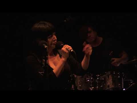 Lydia Lunch & Weasel Walter 13/10/16  Paris, Maison de la Poésie