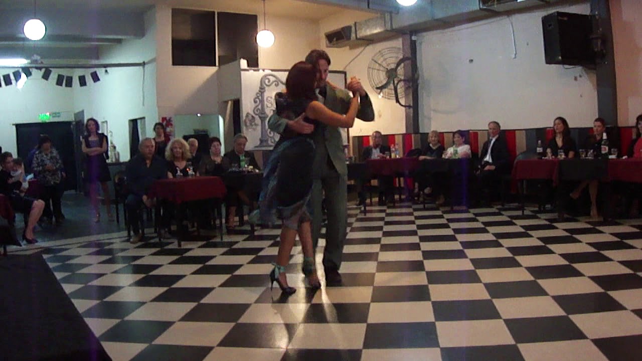 Sin Rumbo, bailan Samantha Anahi Dispari y Santiago Fina 2/3