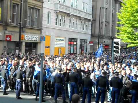 MANCHESTER UNIDTED - FC SCHALKE 04 AM 4.5.2011 kennst du den mythos vom SCHALKER markt;)