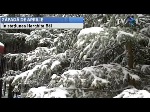 Zăpadă de aprilie în staţiunea Harghita Băi