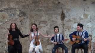 Les enfants du Pirée - Nefeles - Musique grecque