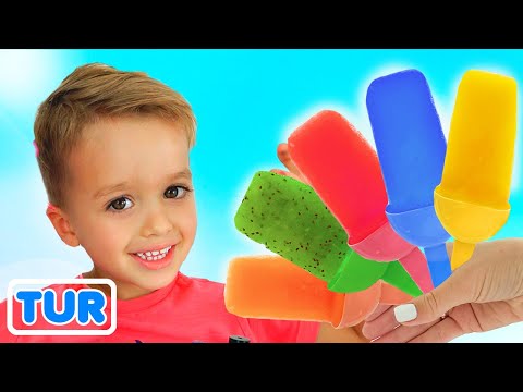 Vlad ve Niki meyveli dondurma pişiriyormuş gibi davranıyor