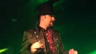 Serious Black - Castor Skies