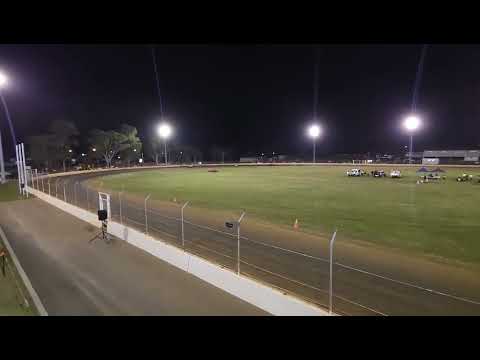 Surfers Paradise Sedans Gatton Feature Race 2025
