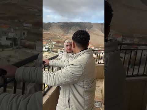 حبينا نجرب نعملها بس اكلنا الضرب وطار تلفون البابا لتحت 🤣🤣🤣