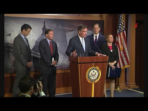 Republicans block election security efforts despite Mueller's warnings