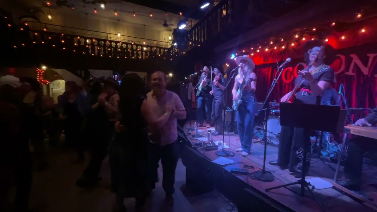 Promotional video thumbnail 1 for Andrea Maddox and the Hey Y’alls