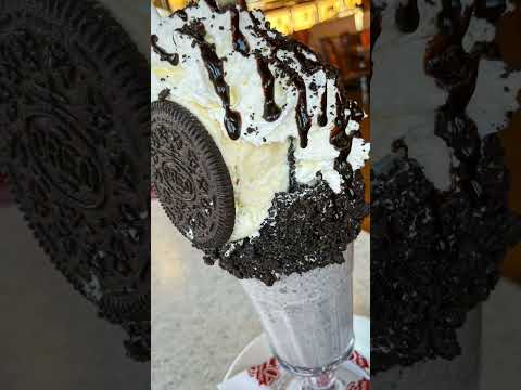 Oreo shake Subscribe for more videos #youtubeshorts #foodmedia #yummy #tasty #delicious #yum #shake