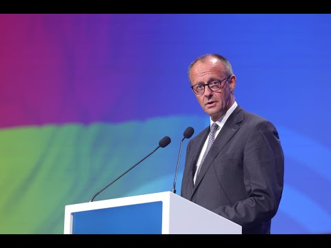 Friedrich Merz at the EPP Congress 2025 in Valencia