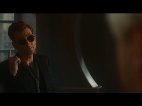 Good Omens 2 - Aziraphale and Crowley Kiss