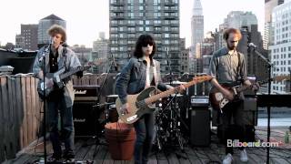 Yuck - "The Wall" LIVE Rooftop Session + Q&A