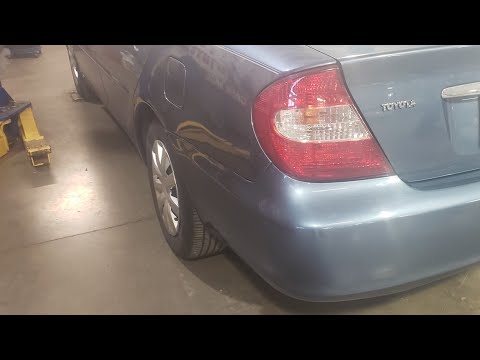 How to remove the rear bumper on a 2003 Toyota Camry