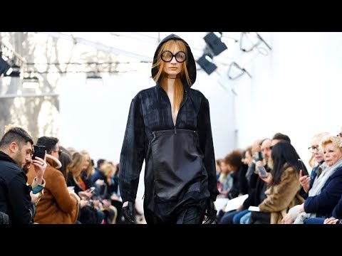 Guy Laroche | Fall Winter 2018/2019 | Full Fashion Show