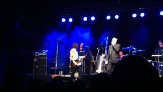 Einstürzende Neubauten - Sand (live Prague 2010)