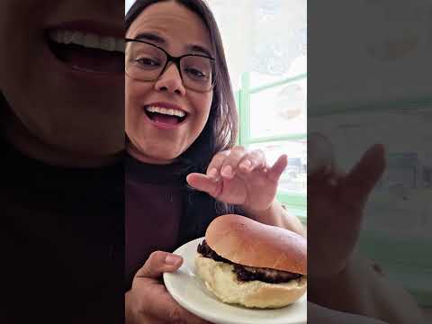 O melhor pão com bolinho. #Pomerode