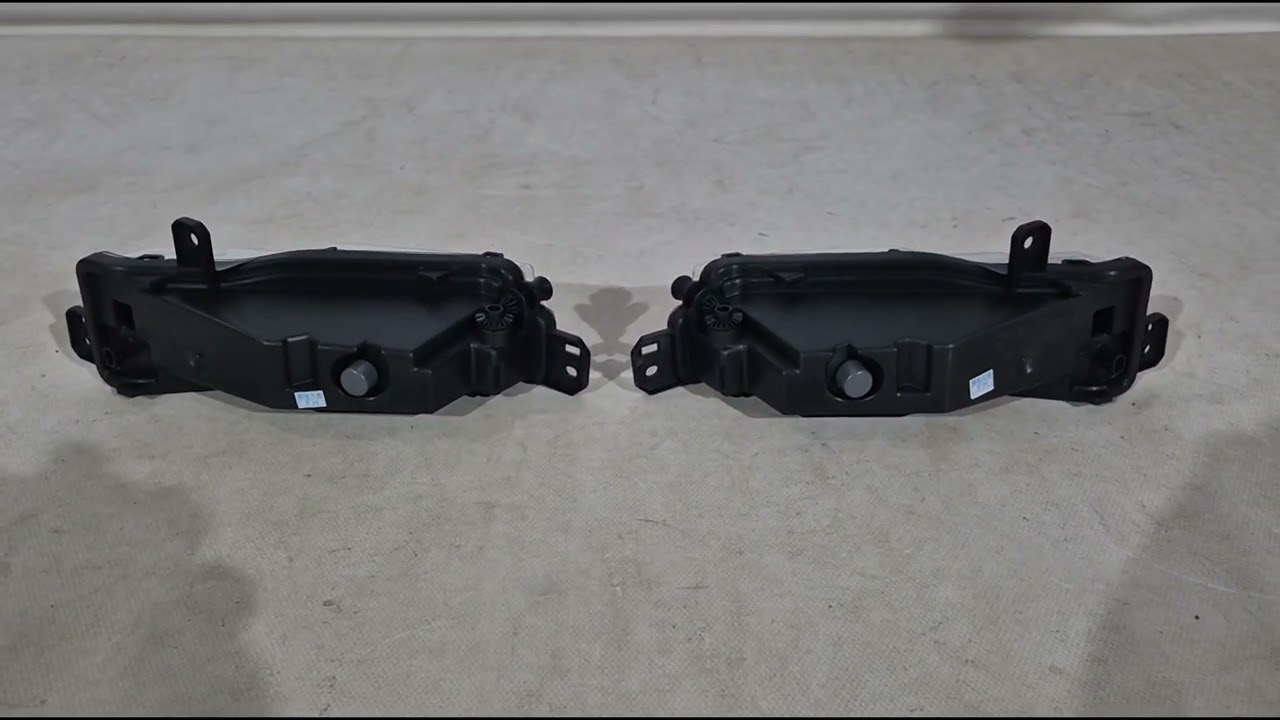 BMW X7 G07 2019– Forreste kofanger M-Sport (2019-2023) Video 1