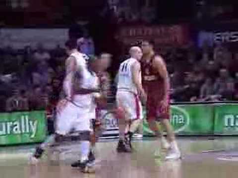 14 04-12-07 BCO-Red Star Belgrado - Greg Brunner for threeee