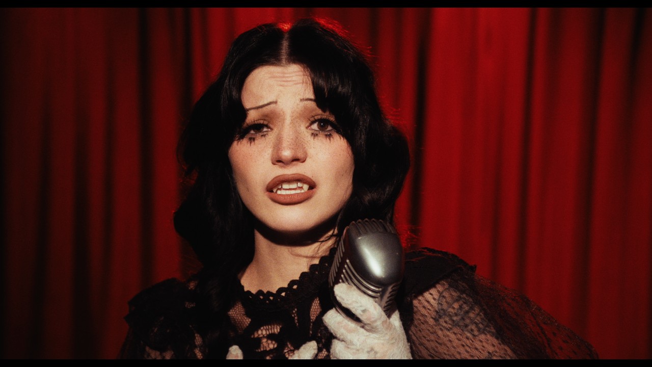 Miniature de la vidéo VANITY - (T)OUCH! (Official Music Video) du film Vanity: (T)OUCH!