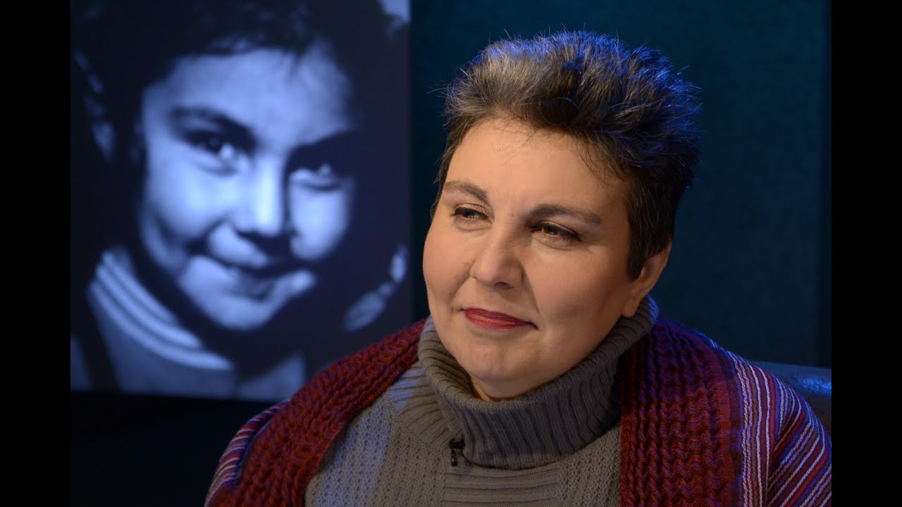 Wahrsagerin begegnet Jesus | "Mensch, Gott!"